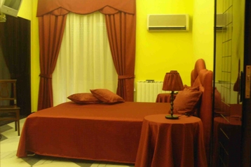 Italija Privát Napoli, Eksterijer